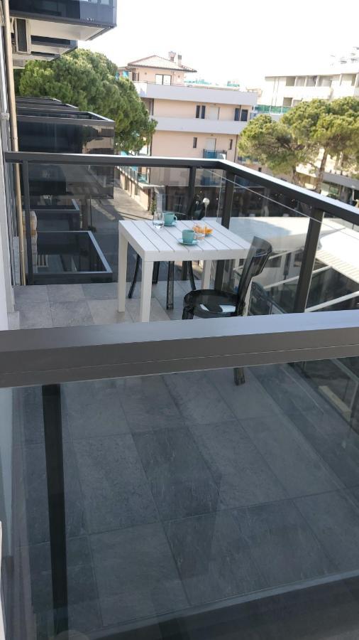 Malibu Apartments Bibione Esterno foto