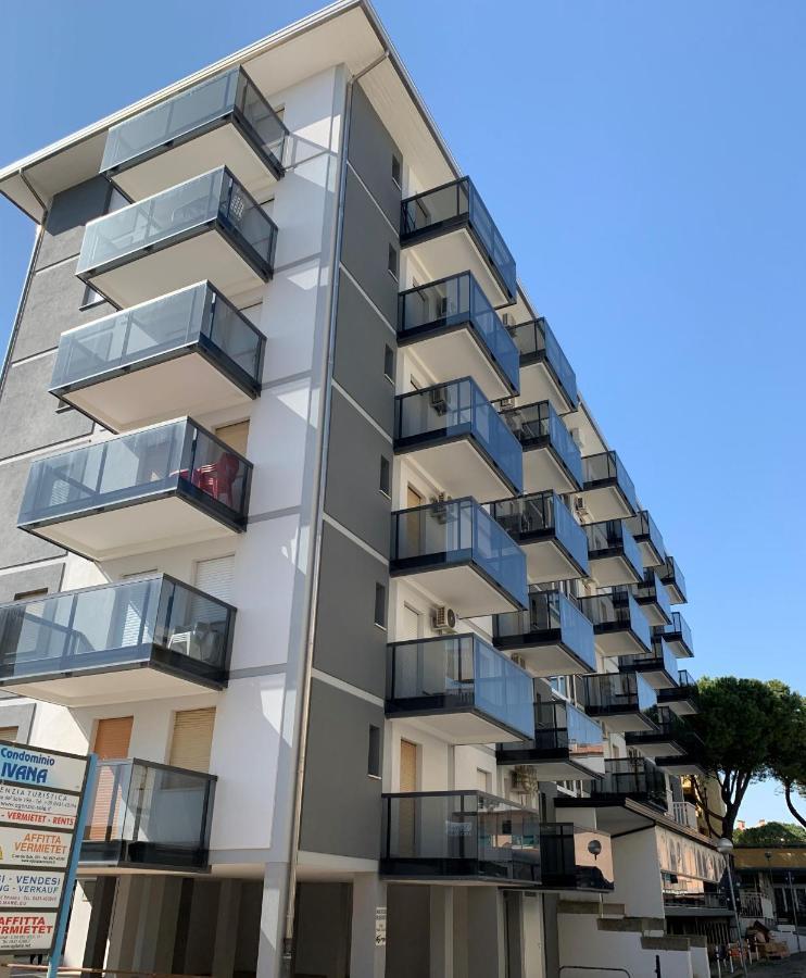 Malibu Apartments Bibione Esterno foto